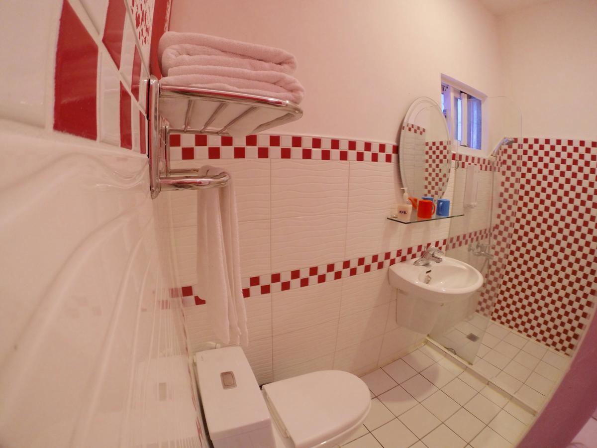 I Wow Bed & Breakfast остров Ламай Екстериор снимка